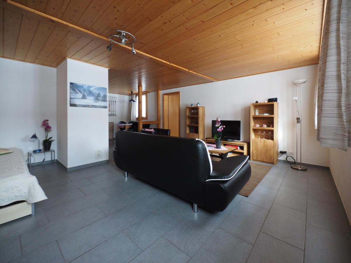 Holidayapartment Sydach Wilderswil Exterior foto